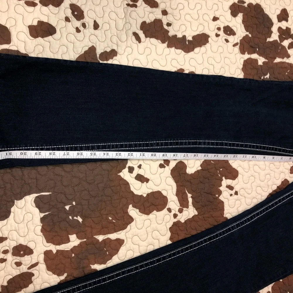 Women’s Miss Me Jeans - Picture 4 of 4